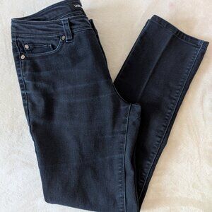 3/$30 Lady Hathaway dark boot cut jeans